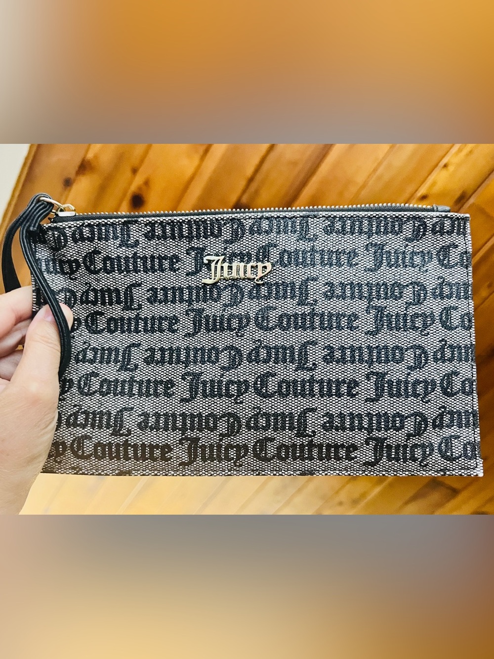 Juicy Couture Black and Gray Logo Wristlet w/Credit Card Slots and Divider.